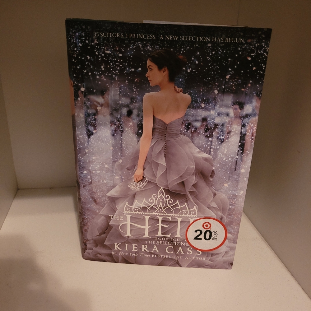 The Heir Book: Book 4 of the Selection Series